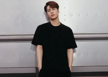 Jackson Wang Dilarikan ke Rumah Sakit Akibat Keracunan Makanan