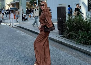 Masih Sah Jadi Istri, Ini 6 Gaya Liburan Mewah Erin di Luar Negeri