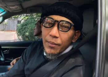 Suami Mpok Alpa Kembali Sibuk Bersama Anak, Ceritakan Rasa Kehilangan Istri Tercinta