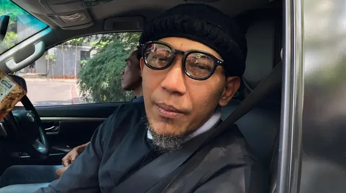 Suami Mpok Alpa Kembali Sibuk Bersama Anak, Ceritakan Rasa Kehilangan Istri Tercinta