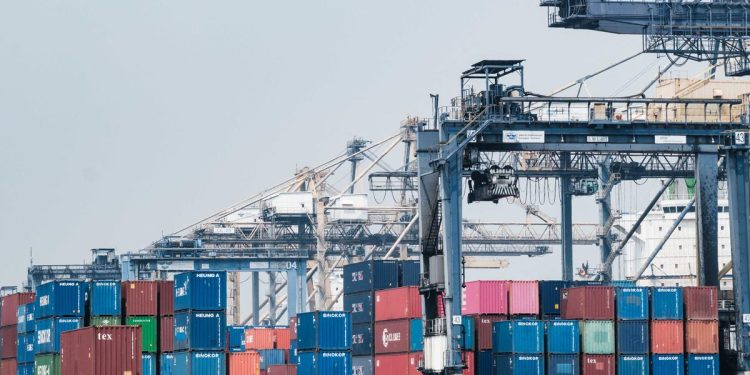 Indonesia Targetkan Selesai Negosiasi Tarif Impor pada Kuartal III 2025