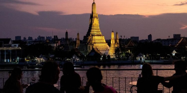 Thailand Terpilih Sebagai Destinasi Wisata Paling Terjangkau di Dunia