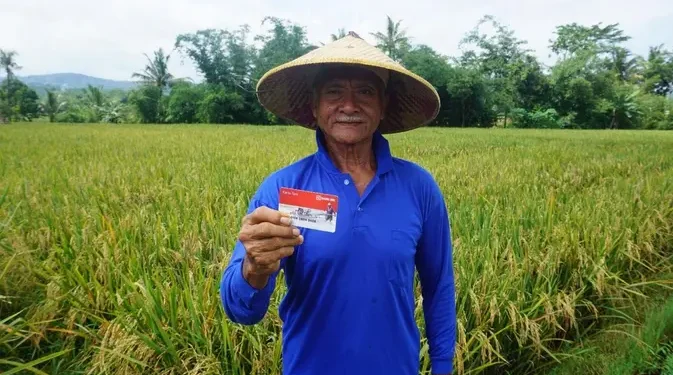 Momentum Hari Tani Salurkan Pembiayaan dan Pemberdayaan Inklusif untuk Pertanian