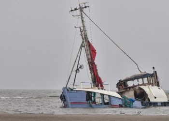 Dua Kapal Tenggelam dengan Banyak Korban Tewas dan Hilang