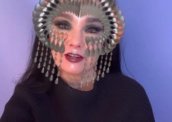 Bjork Minta Kebebasan Teman Masa Kecil yang Ditahan Israel Usai Insiden Freedom Flotilla