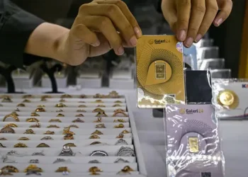 Harga Emas 19 Oktober 2025: Terjadi Penurunan Rp 63.000 per Gram