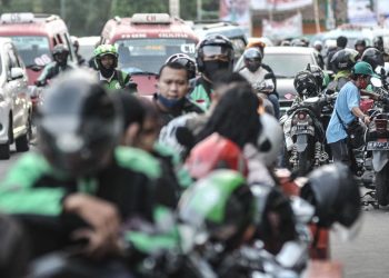 Alasan Tuntutan Pengemudi Ojol Mengenai Status Pekerja Tetap pada Aplikator