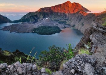 Harga Tiket Masuk Gunung Rinjani Naik Mulai 3 November 2025