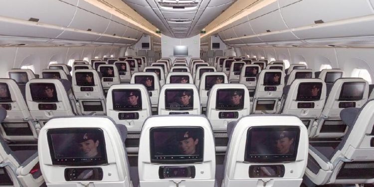 Kenapa Pesawat Masih Terbang Walau Hanya Mengangkut Satu Penumpang