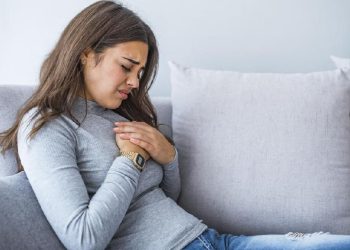 Gejala Penyakit Jantung Selain Nyeri Dada yang Sering Diabaikan