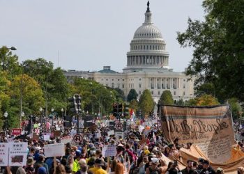Demo Tanpa Raja Membara, Jutaan Warga AS Tantang Kekuasaan Trump