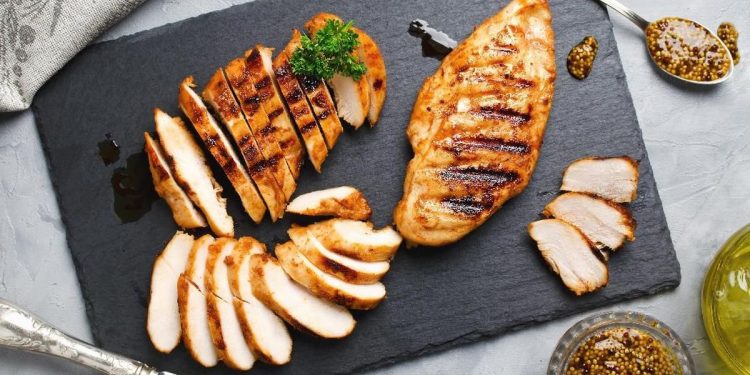 Sumber Protein Mana yang Lebih Sehat?