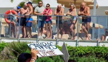 Pariwisata Spanyol Semakin Meningkat Namun Dihantui Protes Warganya