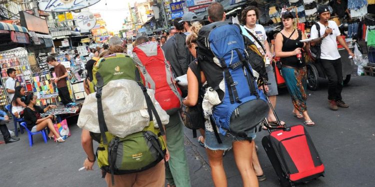 Perangi Kriminalitas WNA, Thailand Tegaskan Aturan Visa untuk Turis