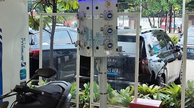 SPKLU Center Terlengkap Hadir di Ibu Kota Dukung Pengguna Kendaraan Listrik