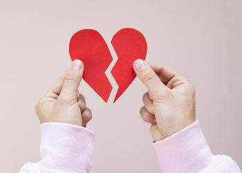 Makna Lagu Cardigan, Mewakili Perasaan Sakit Terhadap Perselingkuhan