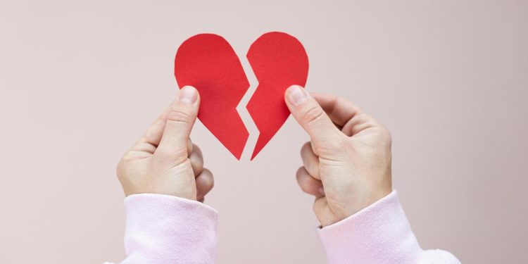 Makna Lagu Cardigan, Mewakili Perasaan Sakit Terhadap Perselingkuhan