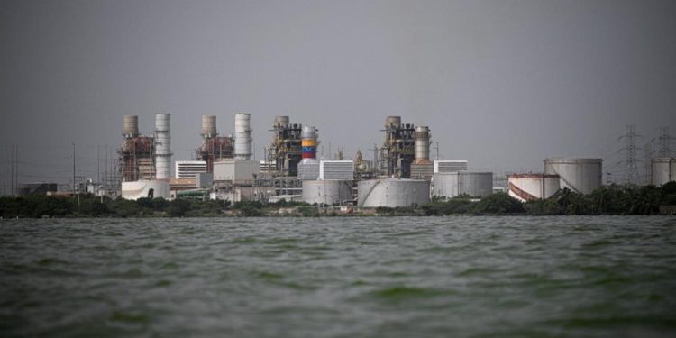 Harga Minyak Venezuela Naik 30 Persen Setelah AS Jual Sebesar Rp 8,4 Triliun