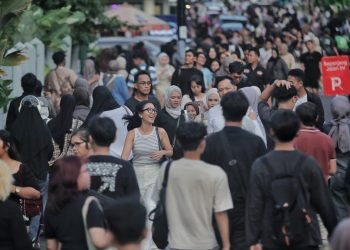 Hiruk Pikuk Negara Blok M di Akhir Pekan