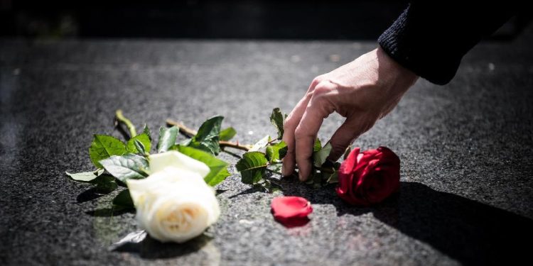 Legenda Mode Italia Valentino Garavani Meninggal di Usia 93 Tahun