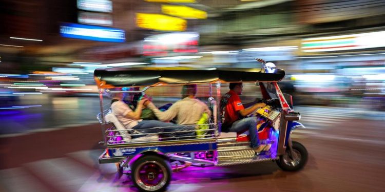 Turis Dikecam Setelah Mengeluhkan Warga Thailand yang Kurang Fasih Bahasa Inggris